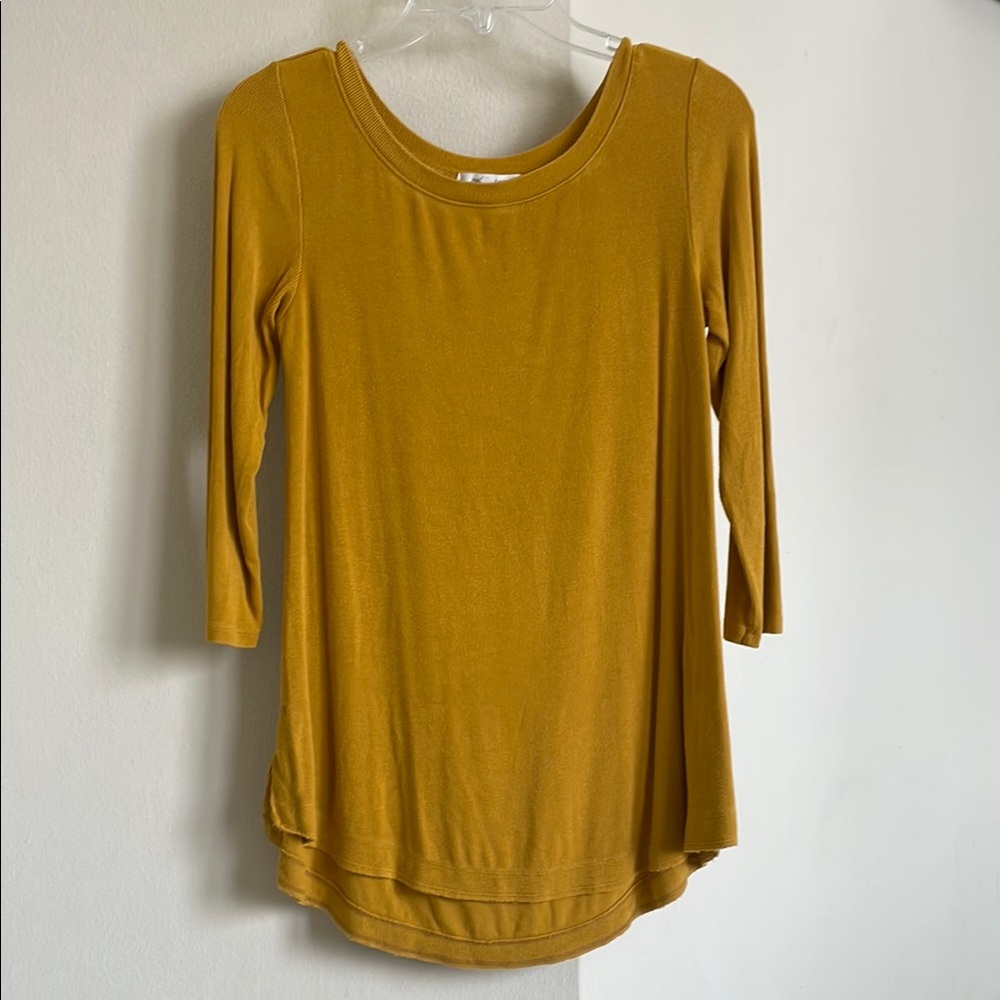 Anthropologie Gold Relaxed Tunic Tee